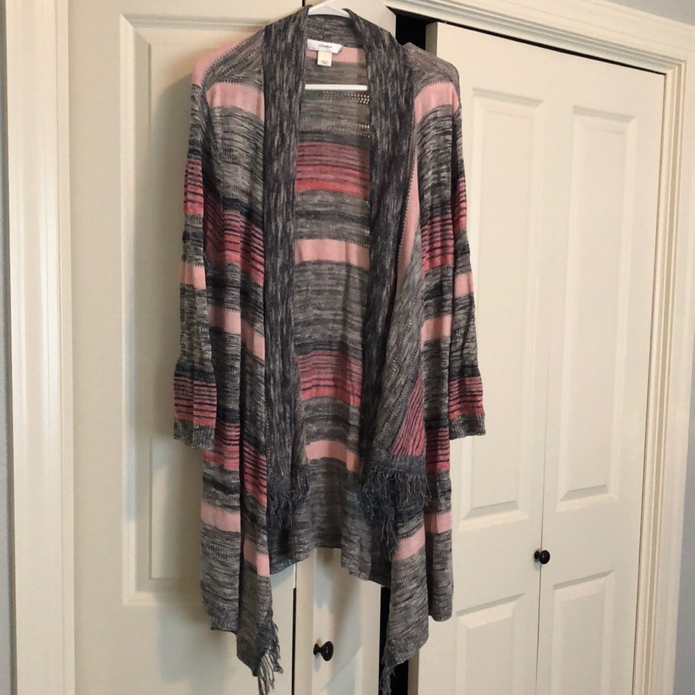 Cardigan sweater
